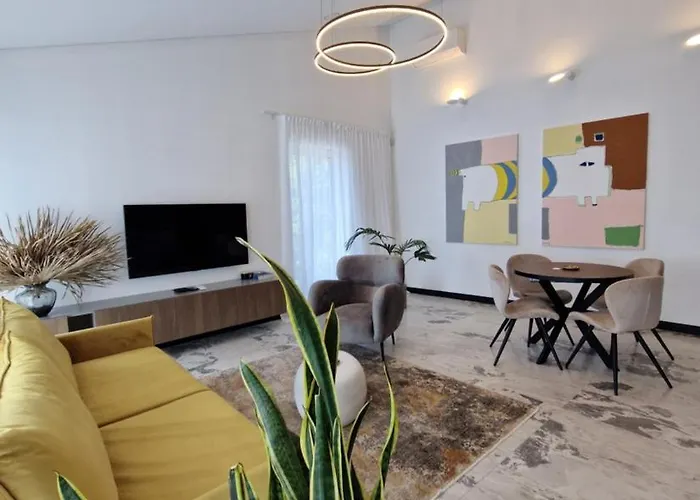 Oldtown Trinity House Апартаменты *